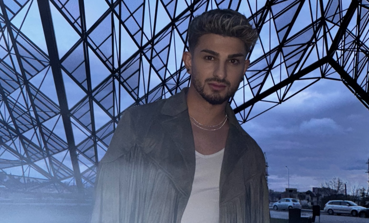 Johy Davis le răspunde dur lui Emilian Crețu și Gabrielei Damir după scandalul de la „Născut în Moldova”: „Nu l-ați apucat pe Dumnezeu de picioare. Am înțeles cum stă treaba acolo...” - VIDEO Johy Davis le răspunde dur lui Emilian Crețu și Gabrielei Damir după scandalul de la „Născut în Moldova”: „Nu l-ați apucat pe Dumnezeu de picioare. Am înțeles cum stă treaba acolo...” - VIDEO