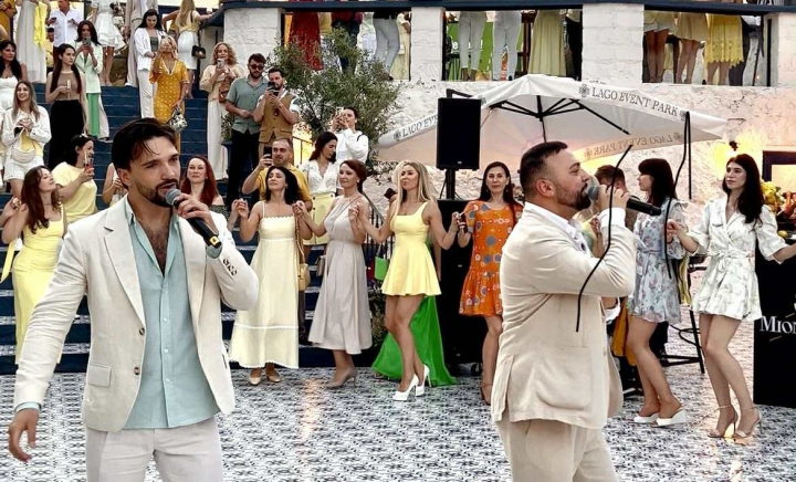 A fost cel mai memorabil moment de la petrecerea Perfecte.md! La apusul soarelui, invitații s-au prins într-o horă mare, pe ritmurile trupei Akord - VIDEO A fost cel mai memorabil moment de la petrecerea Perfecte.md! La apusul soarelui, invitații s-au prins într-o horă mare, pe ritmurile trupei Akord - VIDEO