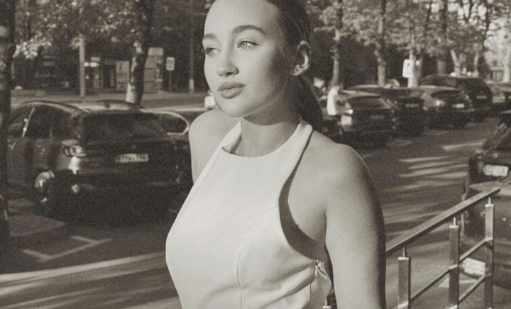 Decizie curajoasă! Fiica Danielei Burlaca și a lui Iurie Gologan și-a făcut primul tatuaj la doar 16 ani. Cum a reacționat mama acesteia - FOTO/VIDEO Decizie curajoasă! Fiica Danielei Burlaca și a lui Iurie Gologan și-a făcut primul tatuaj la doar 16 ani. Cum a reacționat mama acesteia - FOTO/VIDEO