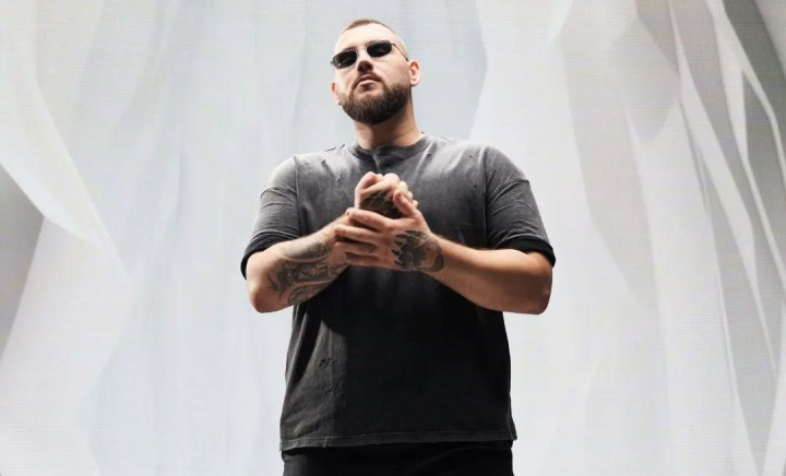 The Urs renunță la industria muzicală? Dezvăluirile interpretului în exclusivitate: „Am foarte des momente în care mă gândesc că parcă n-aș mai cânta” - VIDEO The Urs renunță la industria muzicală? Dezvăluirile interpretului în exclusivitate: „Am foarte des momente în care mă gândesc că parcă n-aș mai cânta” - VIDEO