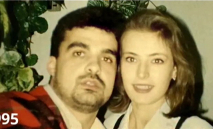 Recunoști vedetele din imagine? Trăiesc o frumoasă poveste de iubire de mai bine de trei decenii Recunoști vedetele din imagine? Trăiesc o frumoasă poveste de iubire de mai bine de trei decenii