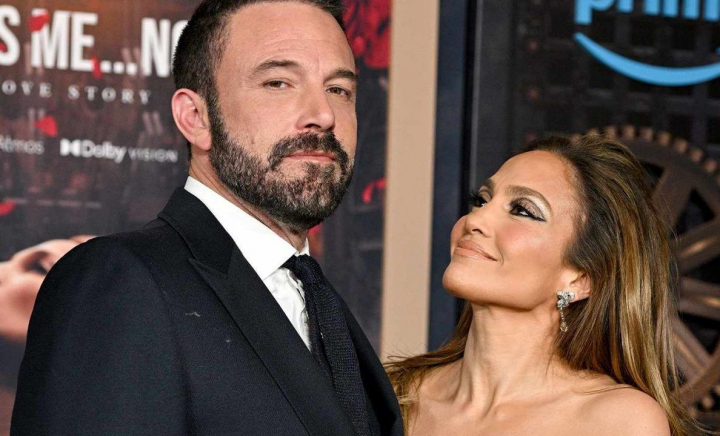 Decizia surprinzătoare pe care Jennifer Lopez și Ben Affleck au luat-o după finalizarea divorțului: „Li s-a recomandat să…” Decizia surprinzătoare pe care Jennifer Lopez și Ben Affleck au luat-o după finalizarea divorțului: „Li s-a recomandat să…”
