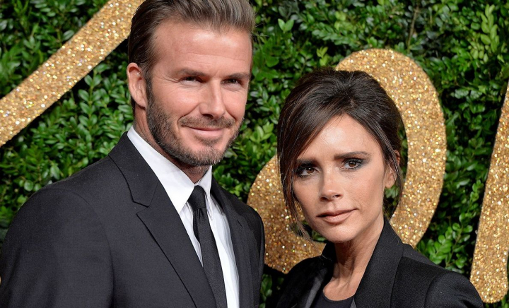 Soții Beckham, mesaje drăgăstoase la 26 de ani de căsnicie: „Te iubesc, Lady Beckham. Îți mulțumesc pentru copiii noștri frumoși” Soții Beckham, mesaje drăgăstoase la 26 de ani de căsnicie: „Te iubesc, Lady Beckham. Îți mulțumesc pentru copiii noștri frumoși”