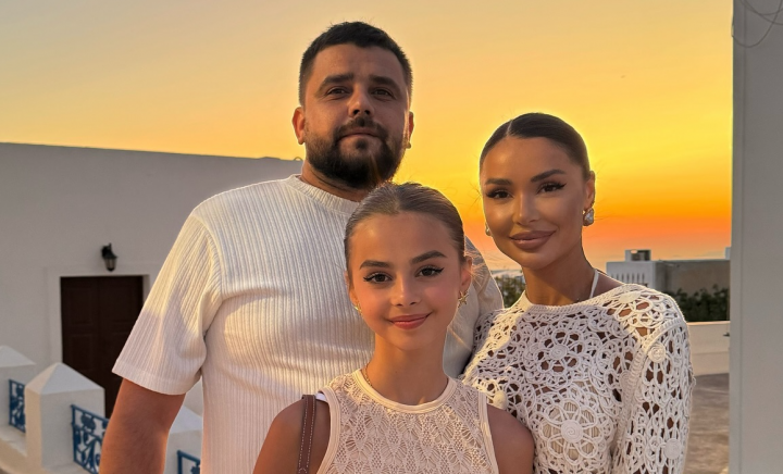 Plini de dragoste, grijă și energie! Ei formează top-ul părinților de fetițe de la noi - FOTO
Plini de dragoste, grijă și energie! Ei formează top-ul părinților de fetițe de la noi - FOTO