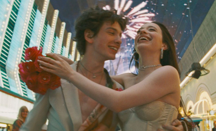 Top filme lansate recent! Descoperă producțiile cinematografice care au cucerit publicul de pretutindeni - FOTO Top filme lansate recent! Descoperă producțiile cinematografice care au cucerit publicul de pretutindeni - FOTO