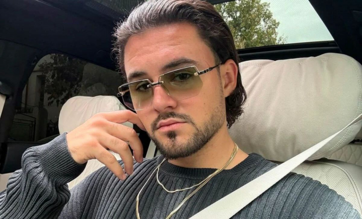 Un tânăr a leșinat în timpul concertului lui Mario Fresh, însă artistul nu s-a oprit. Cum se apără acesta, după ce a fost aspru criticat Un tânăr a leșinat în timpul concertului lui Mario Fresh, însă artistul nu s-a oprit. Cum se apără acesta, după ce a fost aspru criticat