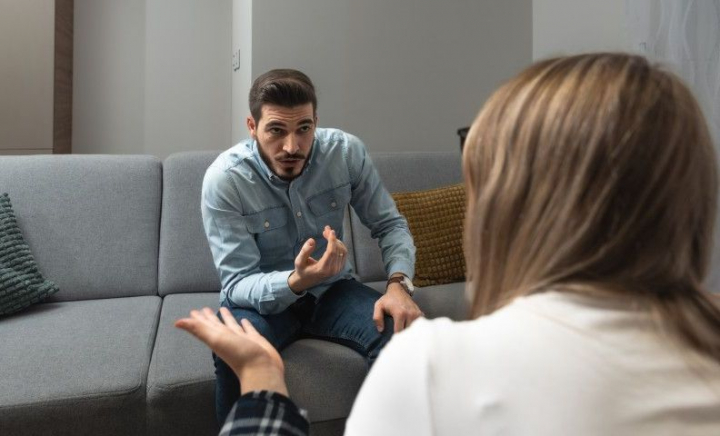 Motivul pentru care o tânără s-a despărțit de logodnicul ei după ce a câștigat la loterie. Decizia ei a stârnit un val de reacții Motivul pentru care o tânără s-a despărțit de logodnicul ei după ce a câștigat la loterie. Decizia ei a stârnit un val de reacții