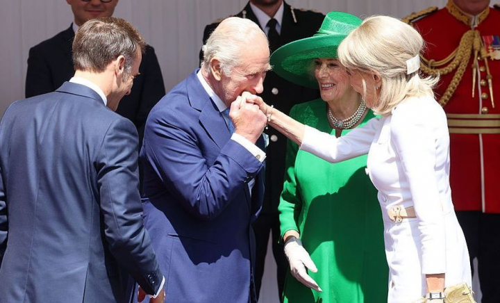 „Ultima plecăciune” a Regelui Charles înainte de abdicare? Deciziile care ar arăta că-și pregătește retragerea „Ultima plecăciune” a Regelui Charles înainte de abdicare? Deciziile care ar arăta că-și pregătește retragerea