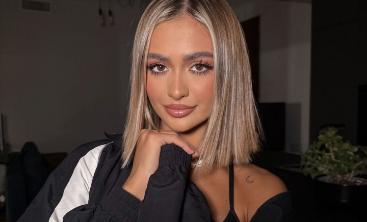 Iuliana Beregoi, în lacrimi pe Instagram! Ce i s-a întâmplat interpretei: „Cred că intru în depresie” - VIDEO Iuliana Beregoi, în lacrimi pe Instagram! Ce i s-a întâmplat interpretei: „Cred că intru în depresie” - VIDEO