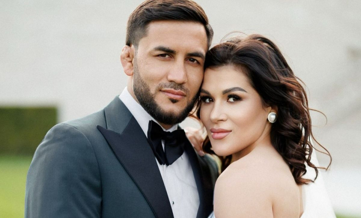 Simte lipsa femeilor importante din viața lui! Valeriu Mircea, mesaj emoționant, la mii de kilometri distanță de soție și fiica din burtică: „Aș fi dorit să...” - VIDEO Simte lipsa femeilor importante din viața lui! Valeriu Mircea, mesaj emoționant, la mii de kilometri distanță de soție și fiica din burtică: „Aș fi dorit să...” - VIDEO