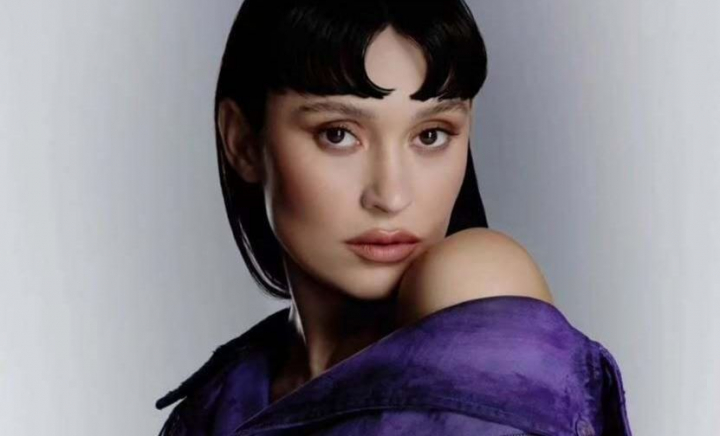 Imagini de colecție cu Irina Rimes la 20 ani. Cum arăta artista pe vremea când nu era cunoscută - FOTO/VIDEO Imagini de colecție cu Irina Rimes la 20 ani. Cum arăta artista pe vremea când nu era cunoscută - FOTO/VIDEO