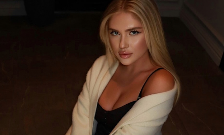 Vlada Boțan a recunoscut, în lacrimi, că nu a susținut nici la sesiunea repetată examenele de Bacalaureat: „E probail cel mai greu video pe care l-am filmat până acum” - VIDEO Vlada Boțan a recunoscut, în lacrimi, că nu a susținut nici la sesiunea repetată examenele de Bacalaureat: „E probail cel mai greu video pe care l-am filmat până acum” - VIDEO