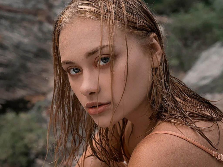 Maria Kovalchuk, tânăra bătută în Dubai, amenințată după interviu. Mama sa dezvăluie mesajul primit pe telefon Maria Kovalchuk, tânăra bătută în Dubai, amenințată după interviu. Mama sa dezvăluie mesajul primit pe telefon