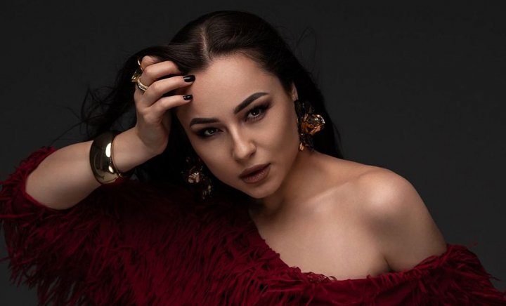 Ne îmbrăcăm cum vrem și nu ne pasă ce cred ceilalți? Stilista Korina Ankin este de altă părere: „Dacă ne dorim o relație de cuplu sănătoasă, bazată pe respect și admirație, nu ne prezentăm lângă partener în haine masculine, rigide” - FOTO Ne îmbrăcăm cum vrem și nu ne pasă ce cred ceilalți? Stilista Korina Ankin este de altă părere: „Dacă ne dorim o relație de cuplu sănătoasă, bazată pe respect și admirație, nu ne prezentăm lângă partener în haine masculine, rigide” - FOTO