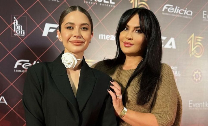 Legături mai puternice decât orice ADN! Top-ul celor mai bune mame și tați vitregi din showbiz - FOTO
Legături mai puternice decât orice ADN! Top-ul celor mai bune mame și tați vitregi din showbiz - FOTO