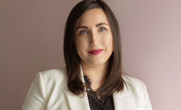 Trends alert! Nail experta Aliona Guțuțui: totul despre tendințele din această vară în materie de manichiură - FOTO Trends alert! Nail experta Aliona Guțuțui: totul despre tendințele din această vară în materie de manichiură - FOTO