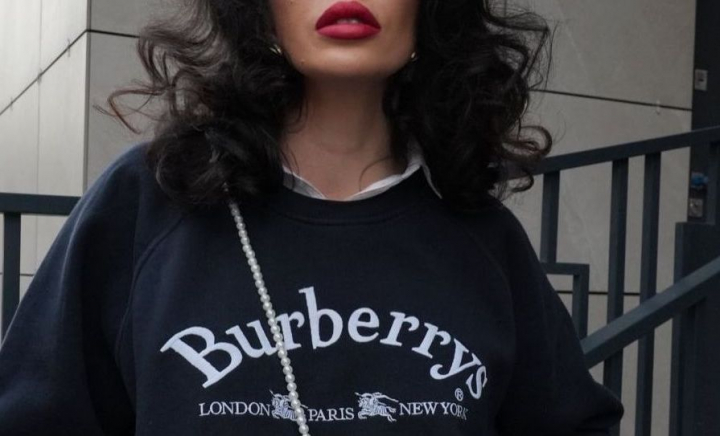 O bloggeriță de la noi i-a făcut cadou fiicei sale la 19 ani o operație de mărire a sânilor. La aproape un an de la intervenție, cele două sunt mai sincere ca niciodată: „Am primit extrem de mult hate pe Tik Tok” - VIDEO O bloggeriță de la noi i-a făcut cadou fiicei sale la 19 ani o operație de mărire a sânilor. La aproape un an de la intervenție, cele două sunt mai sincere ca niciodată: „Am primit extrem de mult hate pe Tik Tok” - VIDEO