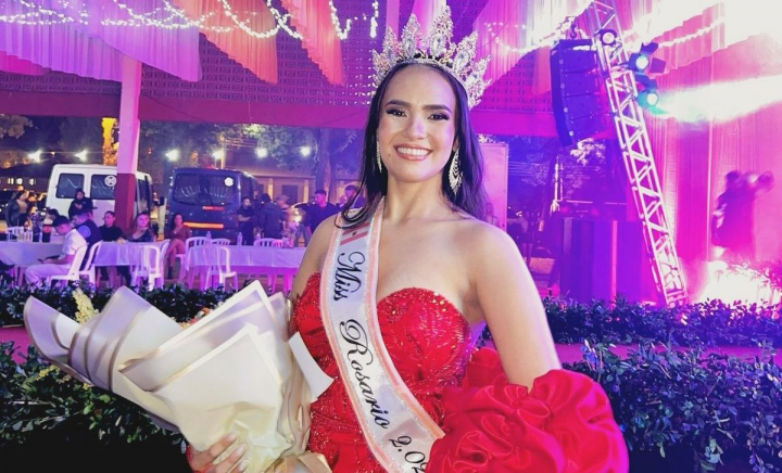 Incident tensionat la un concurs de Miss! Momentul în care fosta regină refuză să-i înmâneze coroana succesoarei sale e viral: „S-a făcut de râs” - FOTO/VIDEO Incident tensionat la un concurs de Miss! Momentul în care fosta regină refuză să-i înmâneze coroana succesoarei sale e viral: „S-a făcut de râs” - FOTO/VIDEO