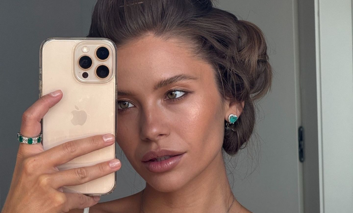 Frumusețea atrage simplitatea! TOP femei cunoscute de la noi care optează pentru o manichiură naturală - FOTO