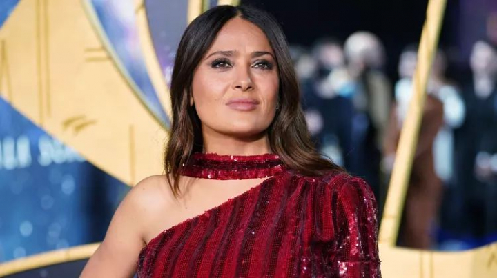 Celebrități despre care probabil nu știai până acum că provin din familii înstărite
Celebrități despre care probabil nu știai până acum că provin din familii înstărite