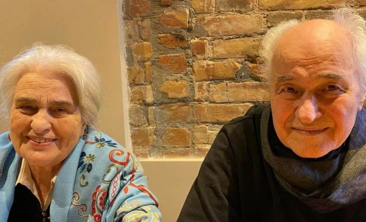 Eugen și Natalia Doga ar fi împlinit 63 de ani de căsnicie! Imagine de colecție cu cei doi din ziua nunții lor - FOTO Eugen și Natalia Doga ar fi împlinit 63 de ani de căsnicie! Imagine de colecție cu cei doi din ziua nunții lor - FOTO