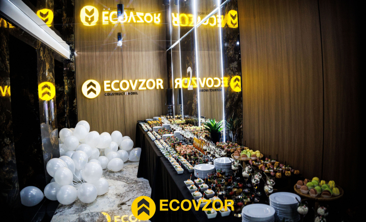 Ecovzor a dat în exploatare blocul locativ Premium Residence! Emilian Crețu a achiziționat un apartament acolo pentru nepoata lui Lavinia - VIDEO Ecovzor a dat în exploatare blocul locativ Premium Residence! Emilian Crețu a achiziționat un apartament acolo pentru nepoata lui Lavinia - VIDEO