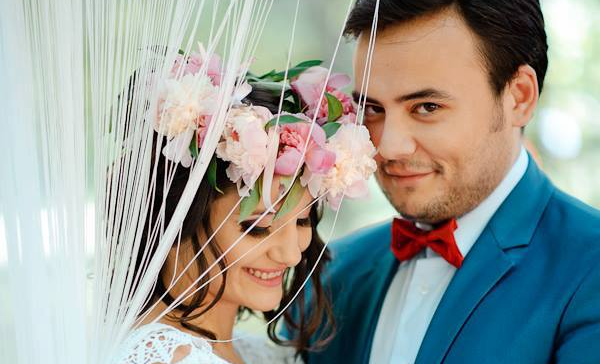 Bebe în burtică la nuntă! TOP vedete de la noi care s-au căsătorit însărcinate - FOTO Bebe în burtică la nuntă! TOP vedete de la noi care s-au căsătorit însărcinate - FOTO