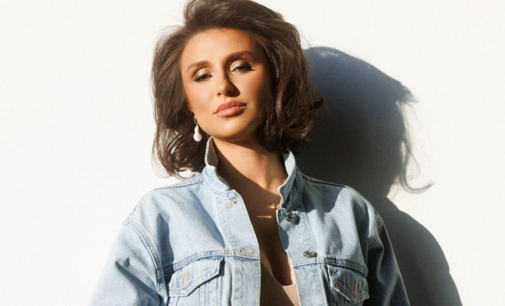 Valentina Naforniță, în febra pregătirilor pentru venirea pe lume a gemenilor! Cum a amenajat camera lor - VIDEO Valentina Naforniță, în febra pregătirilor pentru venirea pe lume a gemenilor! Cum a amenajat camera lor - VIDEO