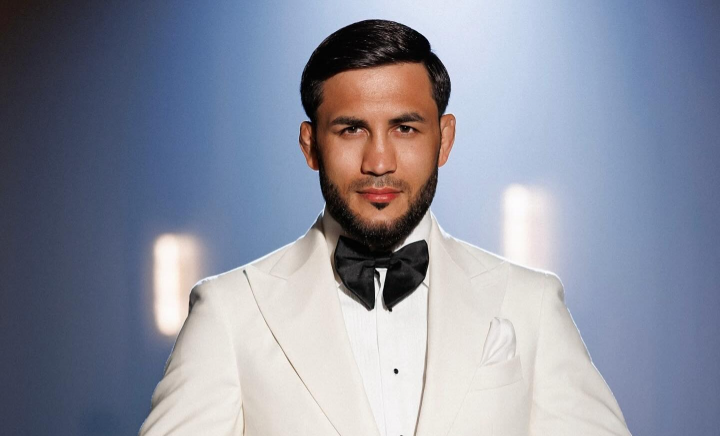 Se topește după ea! Iată cum își dezmiardă Valeriu Mircea fiica - FOTO Se topește după ea! Iată cum își dezmiardă Valeriu Mircea fiica - FOTO