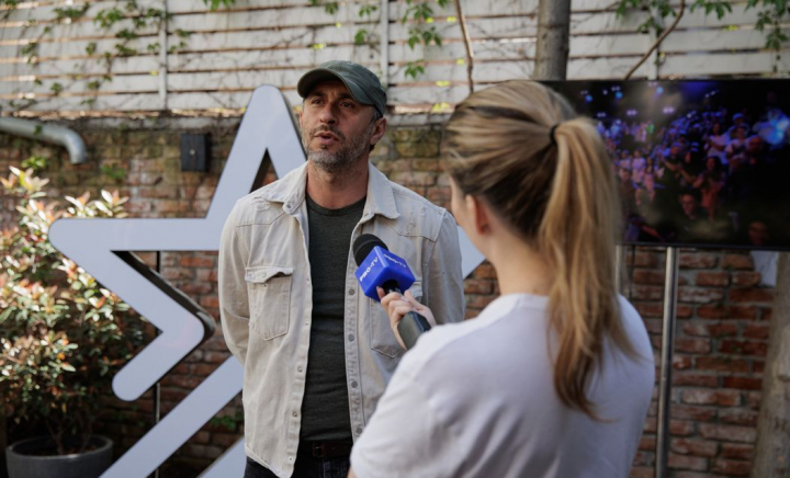 Dragoș Bucur nu va mai face parte din juriul Românii au talent: „Mulțumesc pentru zilele pline pe care le-am petrecut împreună” Dragoș Bucur nu va mai face parte din juriul Românii au talent: „Mulțumesc pentru zilele pline pe care le-am petrecut împreună”