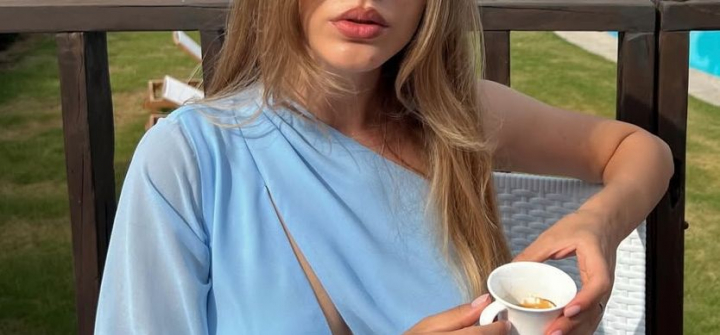 Bucurie mare în online! O cunoscută bloggeriță a dezvăluit că va deveni mamă de băiețel într-un mod emoționant - VIDEO Bucurie mare în online! O cunoscută bloggeriță a dezvăluit că va deveni mamă de băiețel într-un mod emoționant - VIDEO