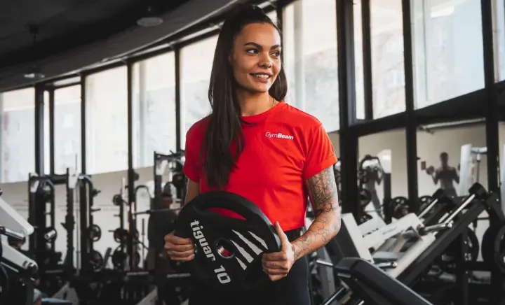 Cum să scapi de grăsimea de pe abdomen – 5 reguli de bază
Cum să scapi de grăsimea de pe abdomen – 5 reguli de bază