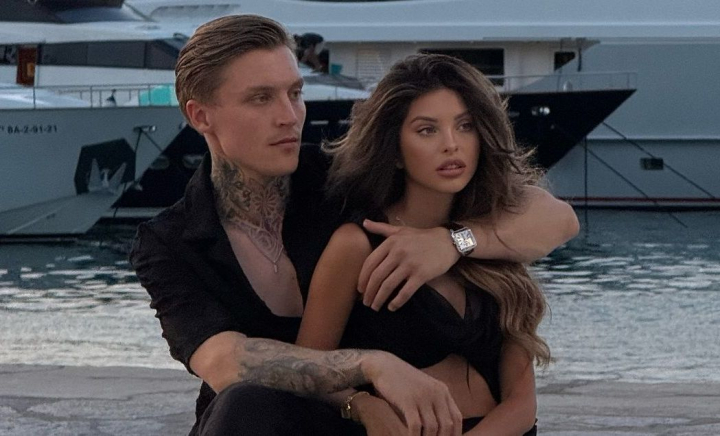 Familia Valeriei Lungu și a lui Alex Gilka s-a mărit! Cei doi au făcut anunțul - VIDEO Familia Valeriei Lungu și a lui Alex Gilka s-a mărit! Cei doi au făcut anunțul - VIDEO