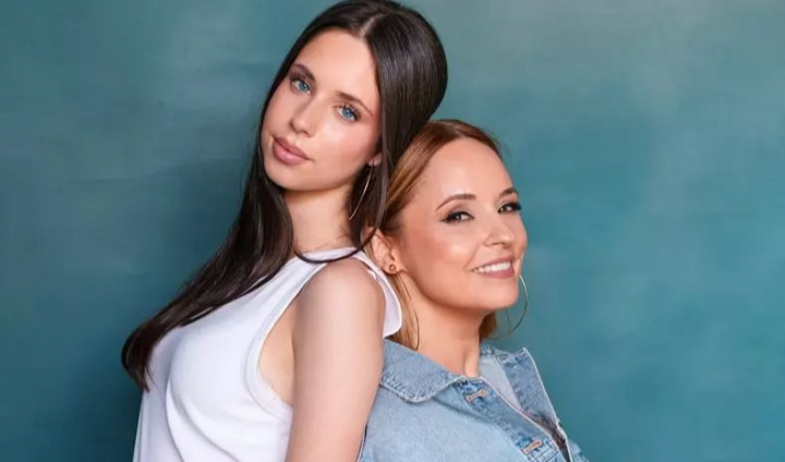 Andreea Marin, mesaj emoționant după ce fiica ei s-a mutat în America pentru studii: „Încă visez cu ochii deschiși”
Andreea Marin, mesaj emoționant după ce fiica ei s-a mutat în America pentru studii: „Încă visez cu ochii deschiși”