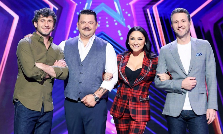 Cine îl înlocuiește pe Dragoș Bucur în juriul emisiunii „Românii au talent” de la PRO TV România: „Încerc din răsputeri să nu dezamăgesc”
Cine îl înlocuiește pe Dragoș Bucur în juriul emisiunii „Românii au talent” de la PRO TV România: „Încerc din răsputeri să nu dezamăgesc”