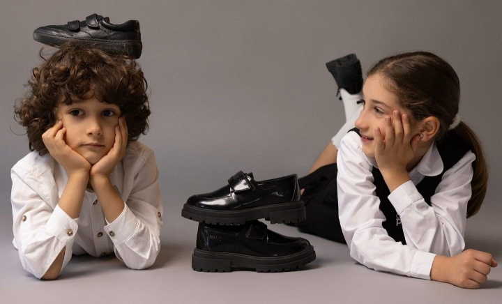 Rechizite, zâmbete și emoții de nedescris! Iată cum s-au pregătit copiii vedetelor de la noi pentru noul an școlar - VIDEO
Rechizite, zâmbete și emoții de nedescris! Iată cum s-au pregătit copiii vedetelor de la noi pentru noul an școlar - VIDEO