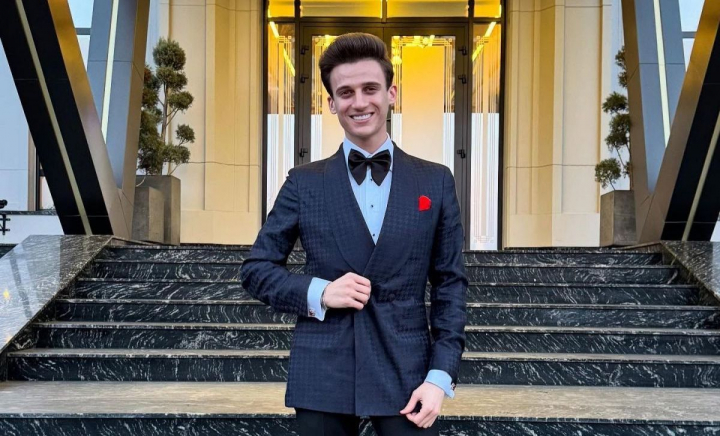 Gabriel Nebunu - anunț neașteptat: „Din toamnă fug cu traiul, mă mut pentru o perioadă pentru că, am un proiect peste hotare” - VIDEO
Gabriel Nebunu - anunț neașteptat: „Din toamnă fug cu traiul, mă mut pentru o perioadă pentru că, am un proiect peste hotare” - VIDEO