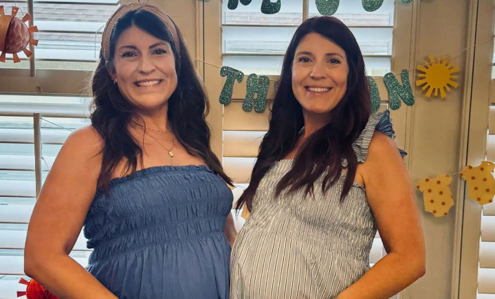 Ele sunt surorile gemene care au devenit mame în aceeași zi, spre surprinderea medicilor: „Rar se întâmplă asta” - FOTO
Ele sunt surorile gemene care au devenit mame în aceeași zi, spre surprinderea medicilor: „Rar se întâmplă asta” - FOTO