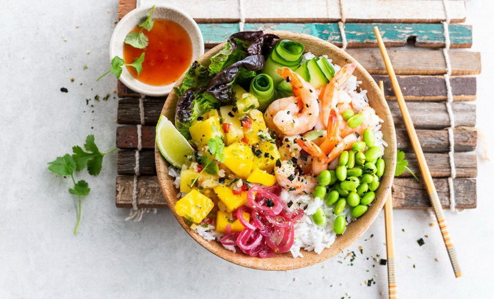 Prânz sănătos, echilibrat și colorat! Rețeta de poke bowl a Vladei Mardari te va cuceri - VIDEO Prânz sănătos, echilibrat și colorat! Rețeta de poke bowl a Vladei Mardari te va cuceri - VIDEO