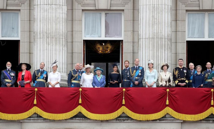 Anunțul Familie Regale din Marea Britanie: „Cu adâncă tristețe, anunțăm moartea Alteței Sale...”. Palatul Buckingham a coborât steagul în bernă Anunțul Familie Regale din Marea Britanie: „Cu adâncă tristețe, anunțăm moartea Alteței Sale...”. Palatul Buckingham a coborât steagul în bernă