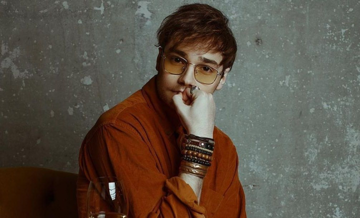 Cătălin Lungu - flashmob civic în urma investigației „Armata digitală a Kremlinului”: „Trebuie să fim motivați de dorința de a nu ne da țara” - VIDEO Cătălin Lungu - flashmob civic în urma investigației „Armata digitală a Kremlinului”: „Trebuie să fim motivați de dorința de a nu ne da țara” - VIDEO