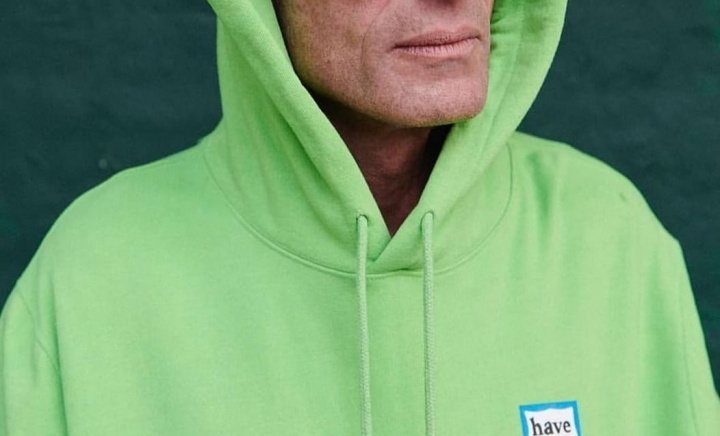 A fost unul dintre cei mai atrăgători bărbați de la Hollywood. Azi, slab și cu chipul îmbătrânit, abia dacă îl mai recunoști A fost unul dintre cei mai atrăgători bărbați de la Hollywood. Azi, slab și cu chipul îmbătrânit, abia dacă îl mai recunoști