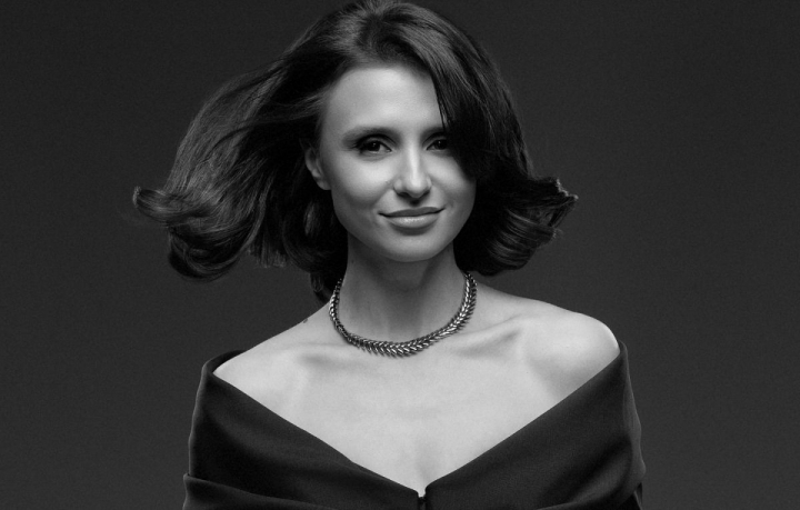 Arată perfect la doar câteva zile după ce a născut gemeni! Valentina Naforniță uimește cu cea mai recentă apariție - FOTO/VIDEO Arată perfect la doar câteva zile după ce a născut gemeni! Valentina Naforniță uimește cu cea mai recentă apariție - FOTO/VIDEO