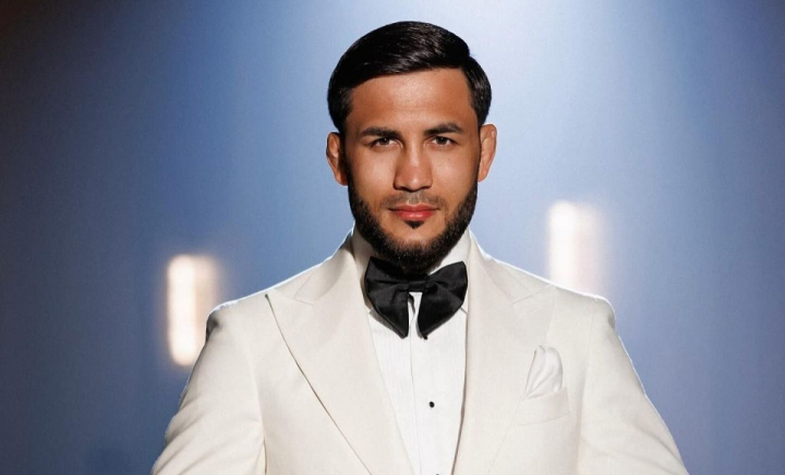 Valeriu Mircea își vinde Bentley-ul! Iată cât cere pentru mașină - FOTO/VIDEO Valeriu Mircea își vinde Bentley-ul! Iată cât cere pentru mașină - FOTO/VIDEO