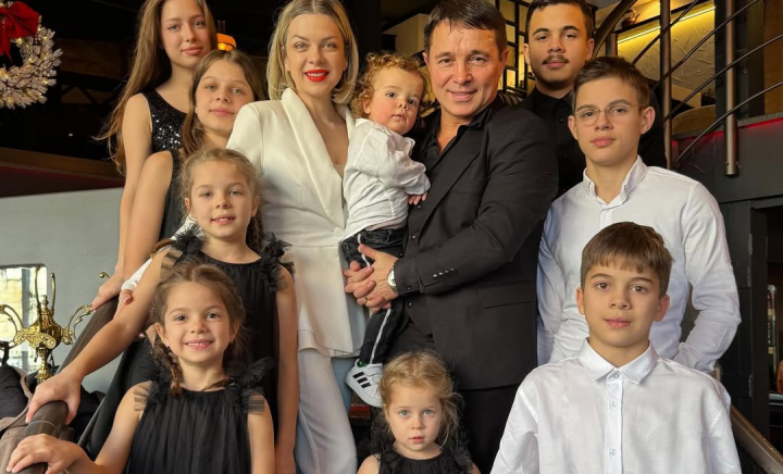 Sărbătoare în familia Cârnaț: „Ești lumina noastră cu cel mai pur zâmbet” - FOTO Sărbătoare în familia Cârnaț: „Ești lumina noastră cu cel mai pur zâmbet” - FOTO