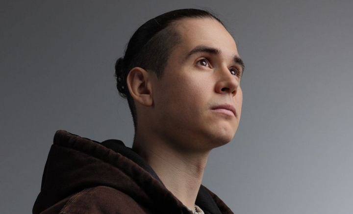 Satoshi - turneu prin toată Europa alături de Carla's Dreams: „Abia aștept” - VIDEO Satoshi - turneu prin toată Europa alături de Carla's Dreams: „Abia aștept” - VIDEO