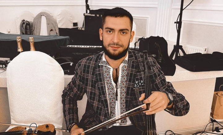 Cristi Botgros - prima postare pe Instagram după ce a fost internat în spital! Gestul emoționant pe care l-a făcut pentru iubita sa - FOTO Cristi Botgros - prima postare pe Instagram după ce a fost internat în spital! Gestul emoționant pe care l-a făcut pentru iubita sa - FOTO