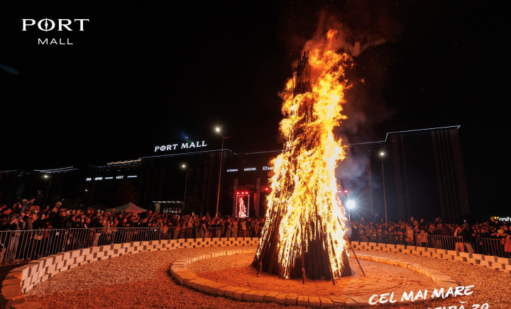 Start promoțiilor BLACK FIREDAYS! PORT MALL a aprins pentru al doilea an la rând Cel Mai Mare Rug din Țară - VIDEO Start promoțiilor BLACK FIREDAYS! PORT MALL a aprins pentru al doilea an la rând Cel Mai Mare Rug din Țară - VIDEO