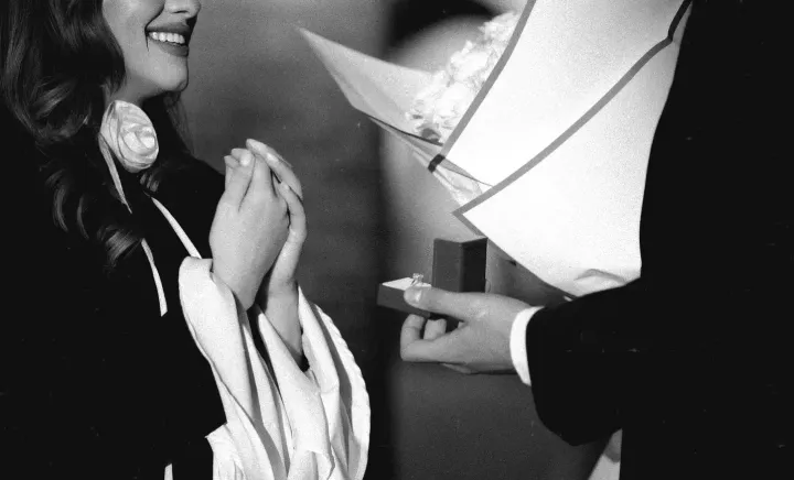 O influenceriță de la noi, cerută în căsătorie de un fotbalist! De ce și-a ținut relația ascunsă până acum - FOTO
O influenceriță de la noi, cerută în căsătorie de un fotbalist! De ce și-a ținut relația ascunsă până acum - FOTO