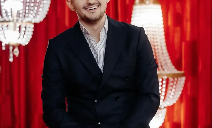 S-a pornit într-o vacanță de ziua lui în Cappadocia, dar a ajuns la o petrecere surpriză în stilul anilor ’90! Sărbătoritul a rămas fără cuvinte - VIDEO S-a pornit într-o vacanță de ziua lui în Cappadocia, dar a ajuns la o petrecere surpriză în stilul anilor ’90! Sărbătoritul a rămas fără cuvinte - VIDEO